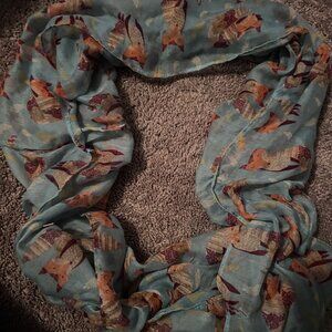 Like New Featherweight Fox Infinity Scarf O/S